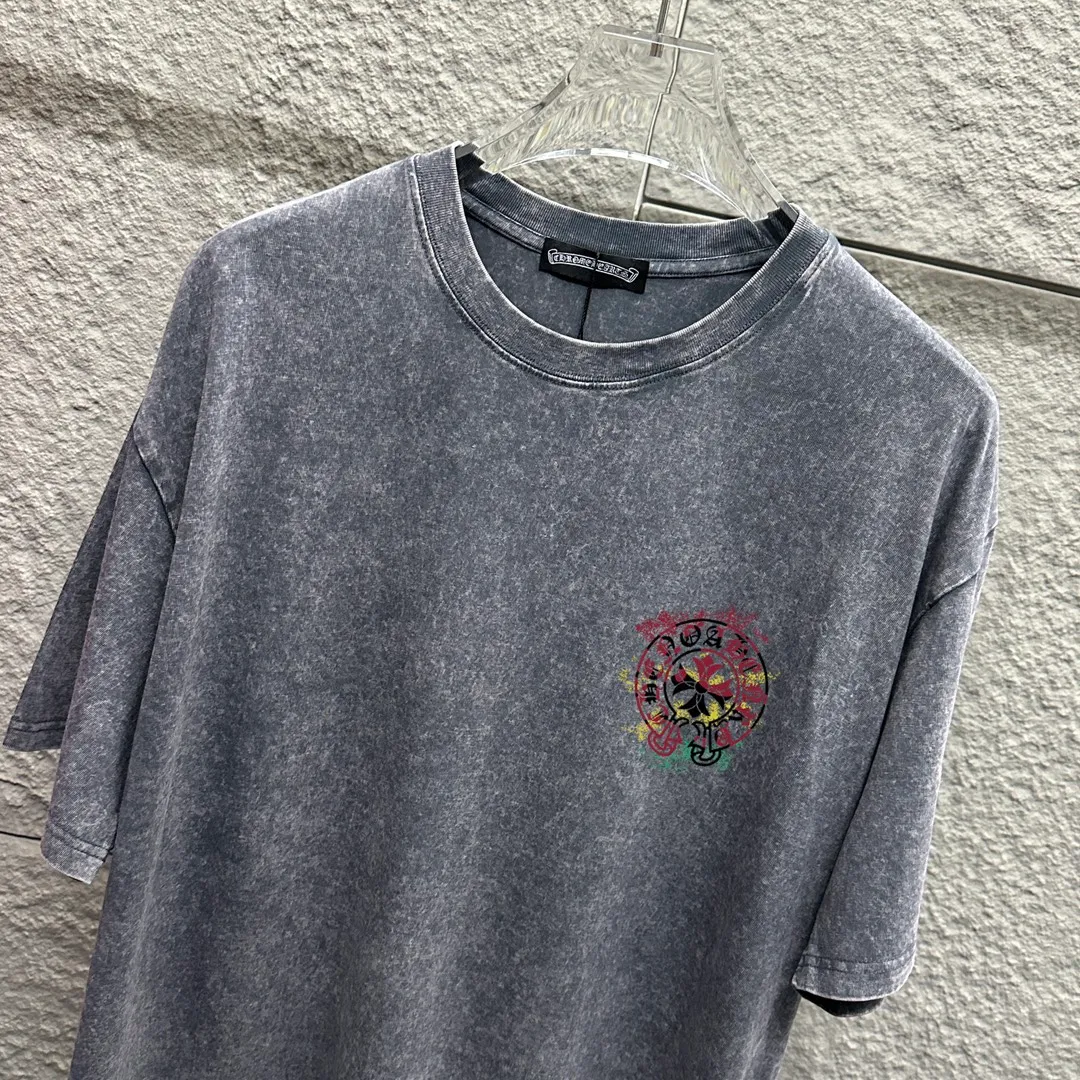 🅿️180 CH Crow Heart* 2025 spring and summer new style Snowflake distressed washed retro round neck short sleeves Chest logo Horseshoe print Customized fabric Short-sleeved T-shirt Unisex Size: S M L XL XXL Color: Snowflake Black Snowflake Gray Snowflake Pink Snowflake Blue